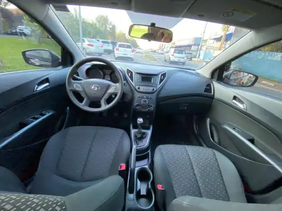 HYUNDAI-HB20-1.0 COMFORT PLUS 12V TURBO FLEX 4P MANUAL HYUNDAI-HB20-2017