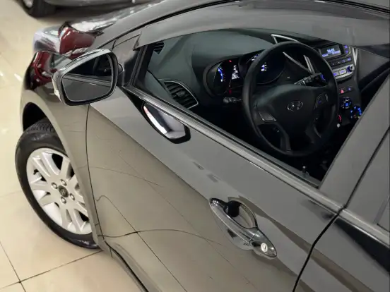 HYUNDAI-HB20-2018