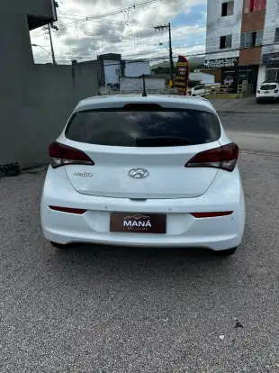 HYUNDAI-HB20-2016