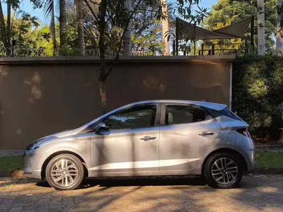 HYUNDAI-HB20-2022