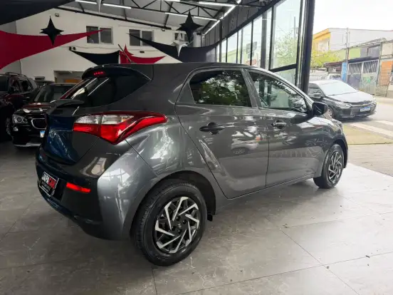 HYUNDAI-HB20-2018