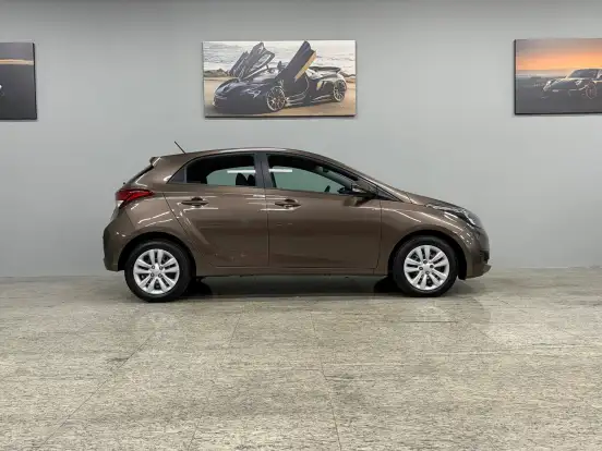 HYUNDAI-HB20-2018