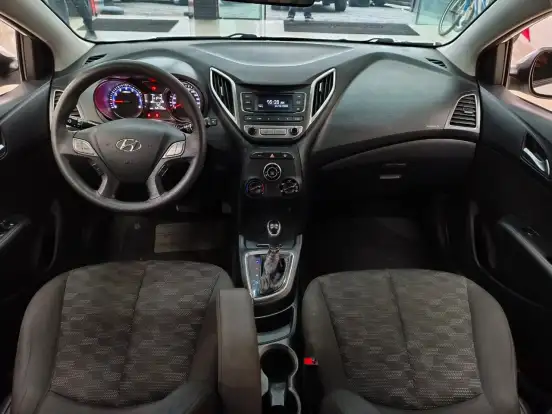 HYUNDAI-HB20-2016