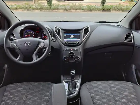 HYUNDAI-HB20-1.6 COMFORT PLUS 16V FLEX 4P AUTOMÁTICO HYUNDAI-HB20-2019