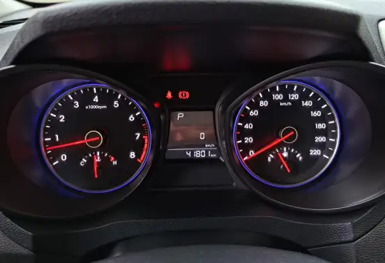 HYUNDAI-HB20-2019