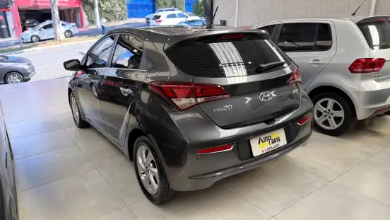 HYUNDAI-HB20-2016