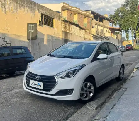 HYUNDAI-HB20-2017