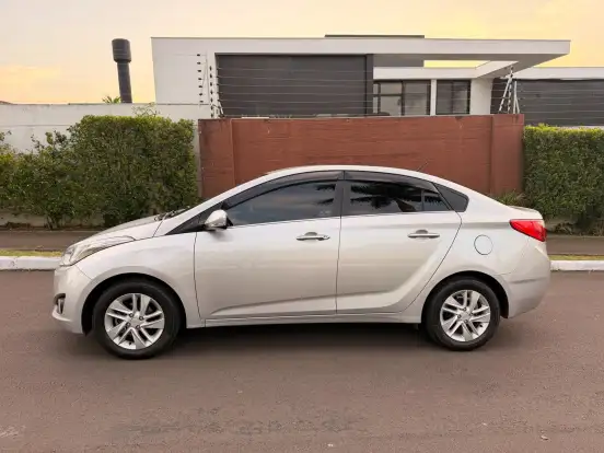 HYUNDAI-HB20-1.6 PREMIUM 16V FLEX 4P MANUAL HYUNDAI-HB20-2014