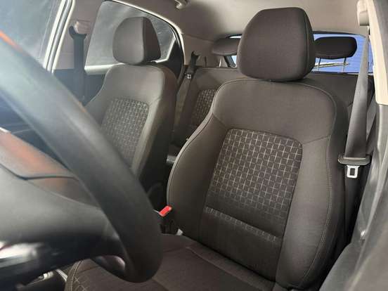 HYUNDAI-HB20-1.0 12V FLEX COMFORT MANUAL HYUNDAI-HB20-2023