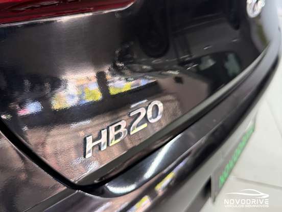 HYUNDAI-HB20-2023