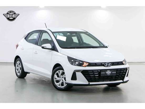 HYUNDAI-HB20-2023
