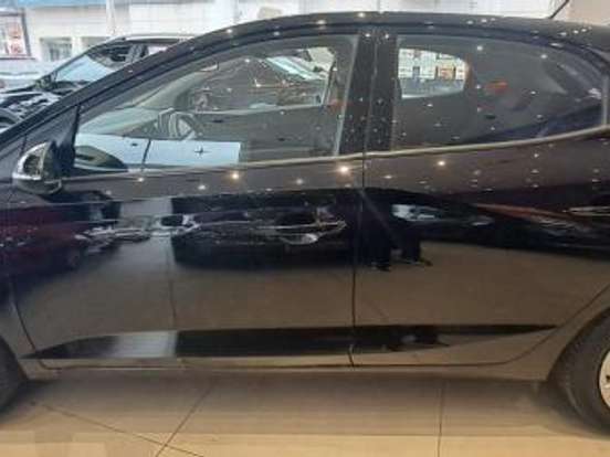 HYUNDAI-HB20-1.0 12V FLEX COMFORT PLUS MANUAL HYUNDAI-HB20-2024