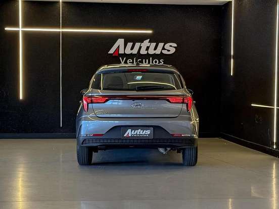HYUNDAI-HB20-2024