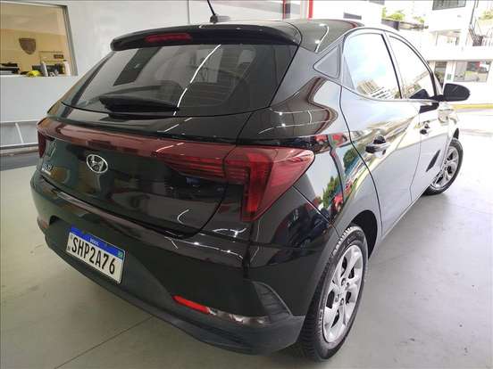 HYUNDAI-HB20-2023