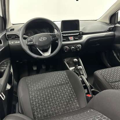 HYUNDAI-HB20-2023