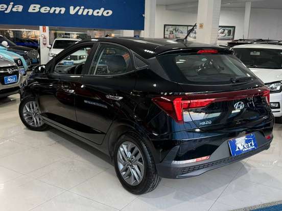 HYUNDAI-HB20-2025