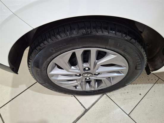 HYUNDAI-HB20-2026