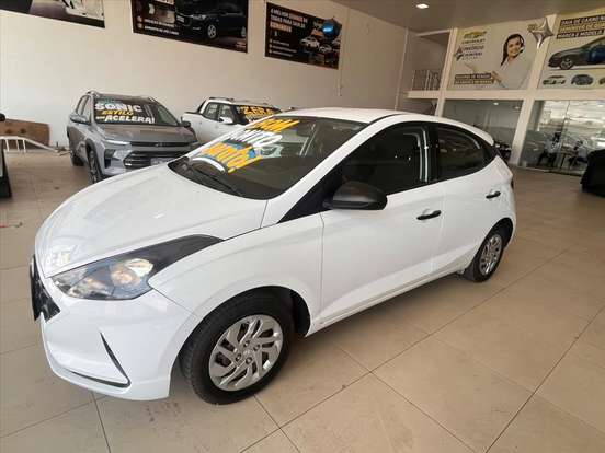 HYUNDAI-HB20-2024
