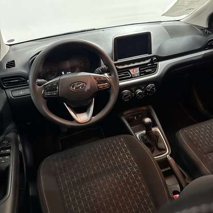 HYUNDAI-HB20-2024