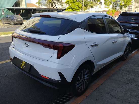 HYUNDAI-HB20-2024