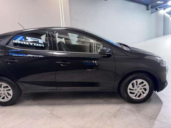 HYUNDAI-HB20-2022