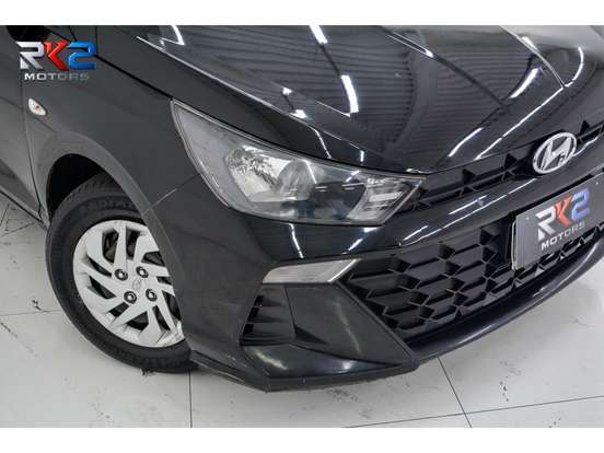 HYUNDAI-HB20-2023