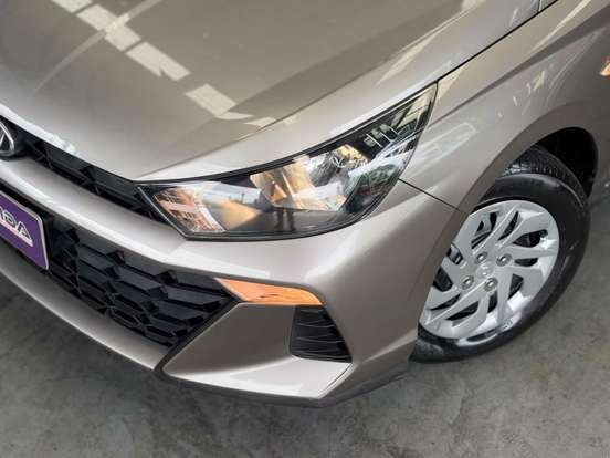 HYUNDAI-HB20-2022