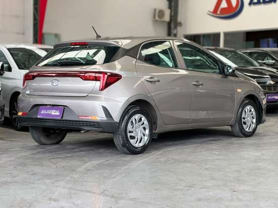 HYUNDAI-HB20-2022