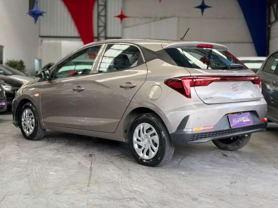 HYUNDAI-HB20-2022