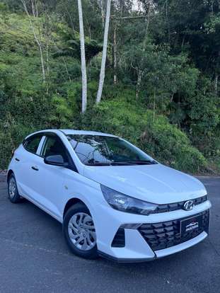 HYUNDAI-HB20-2022