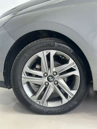 HYUNDAI-HB20-2025
