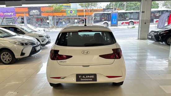 HYUNDAI-HB20-2022
