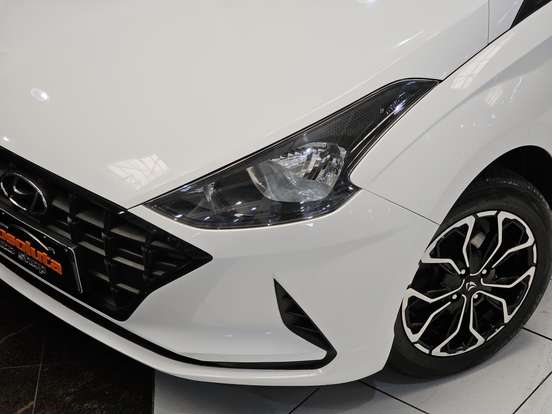 HYUNDAI-HB20-2022
