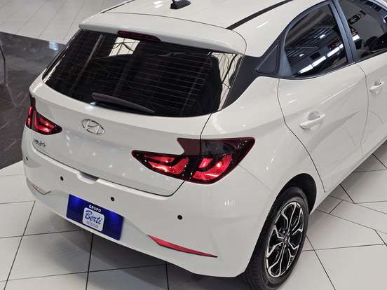 HYUNDAI-HB20-2022