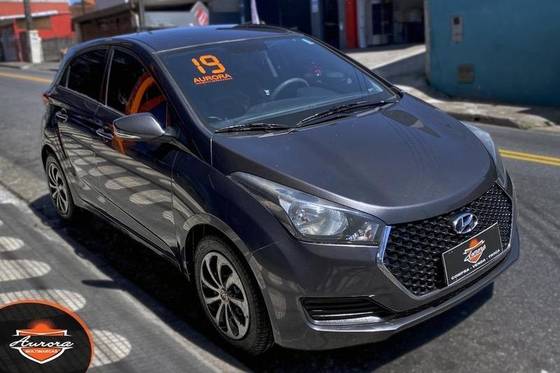 HYUNDAI HB20 1.0 COMFORT 12V FLEX 4P MANUAL