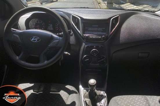 HYUNDAI-HB20-2019