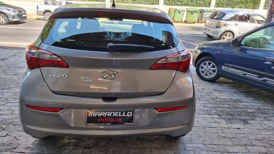 HYUNDAI-HB20-2016