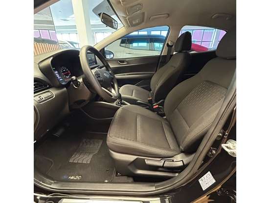 HYUNDAI-HB20-2024