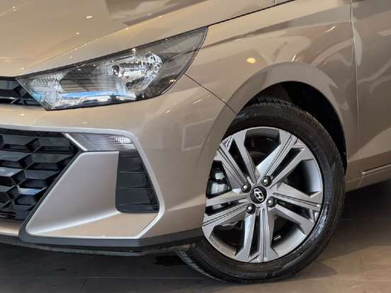 HYUNDAI-HB20-2025