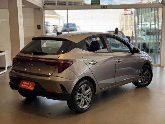 HYUNDAI-HB20-2025