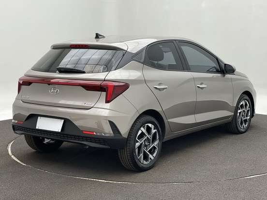 HYUNDAI-HB20-2023