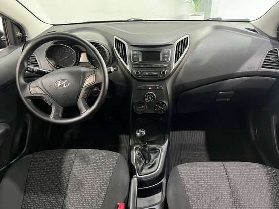 HYUNDAI-HB20-2018