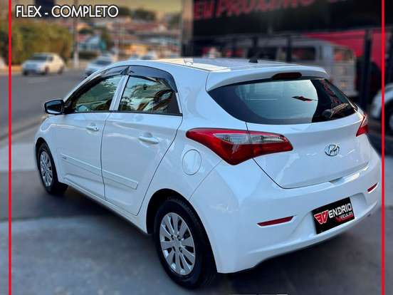 HYUNDAI-HB20-1.6 COMFORT 16V FLEX 4P MANUAL HYUNDAI-HB20-2013