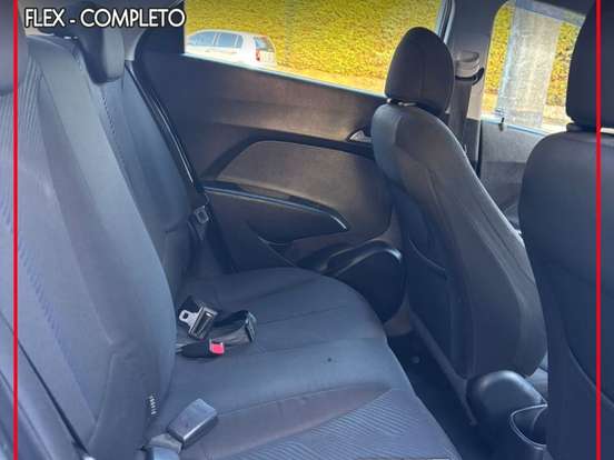 HYUNDAI-HB20-1.6 COMFORT 16V FLEX 4P MANUAL HYUNDAI-HB20-2013