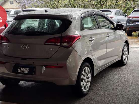 HYUNDAI-HB20-1.6 COMFORT PLUS 16V FLEX 4P MANUAL HYUNDAI-HB20-2018
