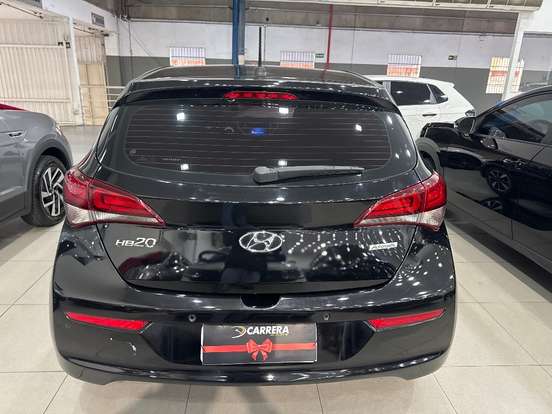 HYUNDAI-HB20-2018