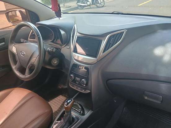 HYUNDAI-HB20-2018