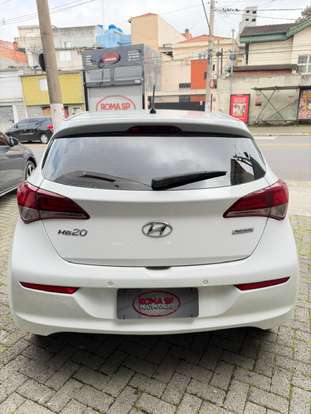 HYUNDAI-HB20-2015