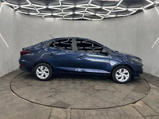 HYUNDAI-HB20S-2024