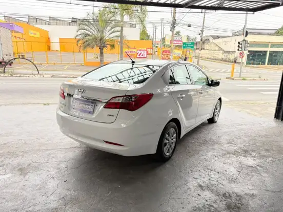 HYUNDAI-HB20S-1.0 COMFORT PLUS 12V FLEX 4P MANUAL HYUNDAI-HB20S-2014